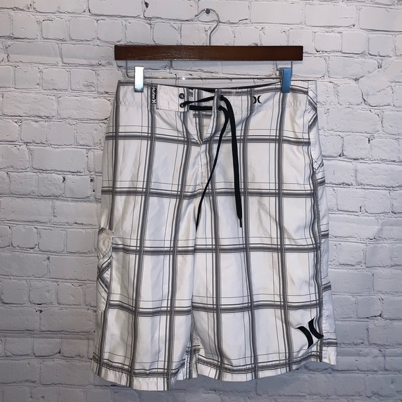 Hurley Other - Hurley White & Black Plaid Swim Trunks sz Waist 30
